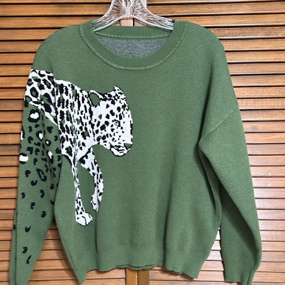 Leopard Head Print Knitted Crew Neck Long Sleeve Pullover Sweater Size M - Picture 1 of 7